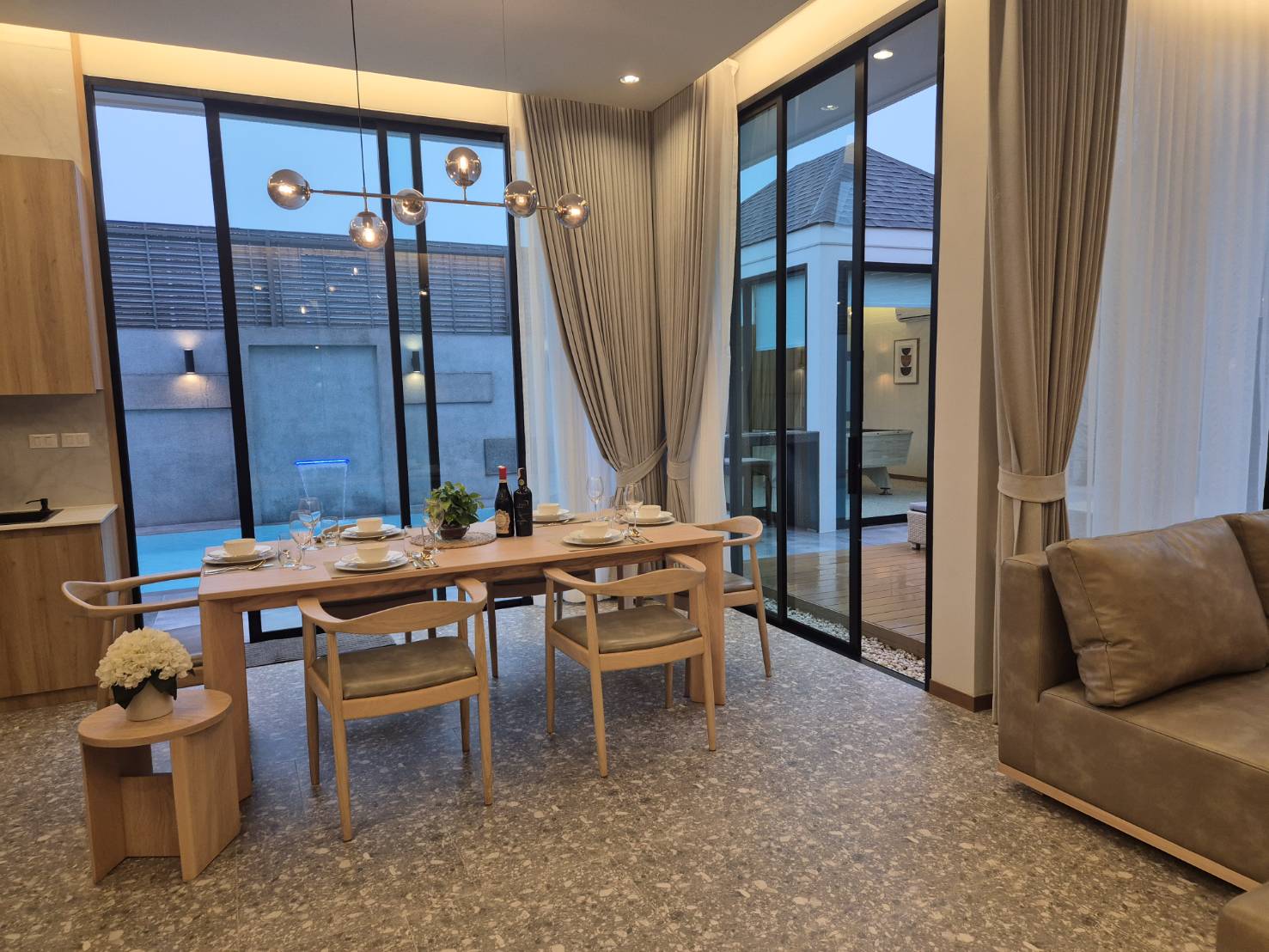 The Regent Villa (Pasak) II 50